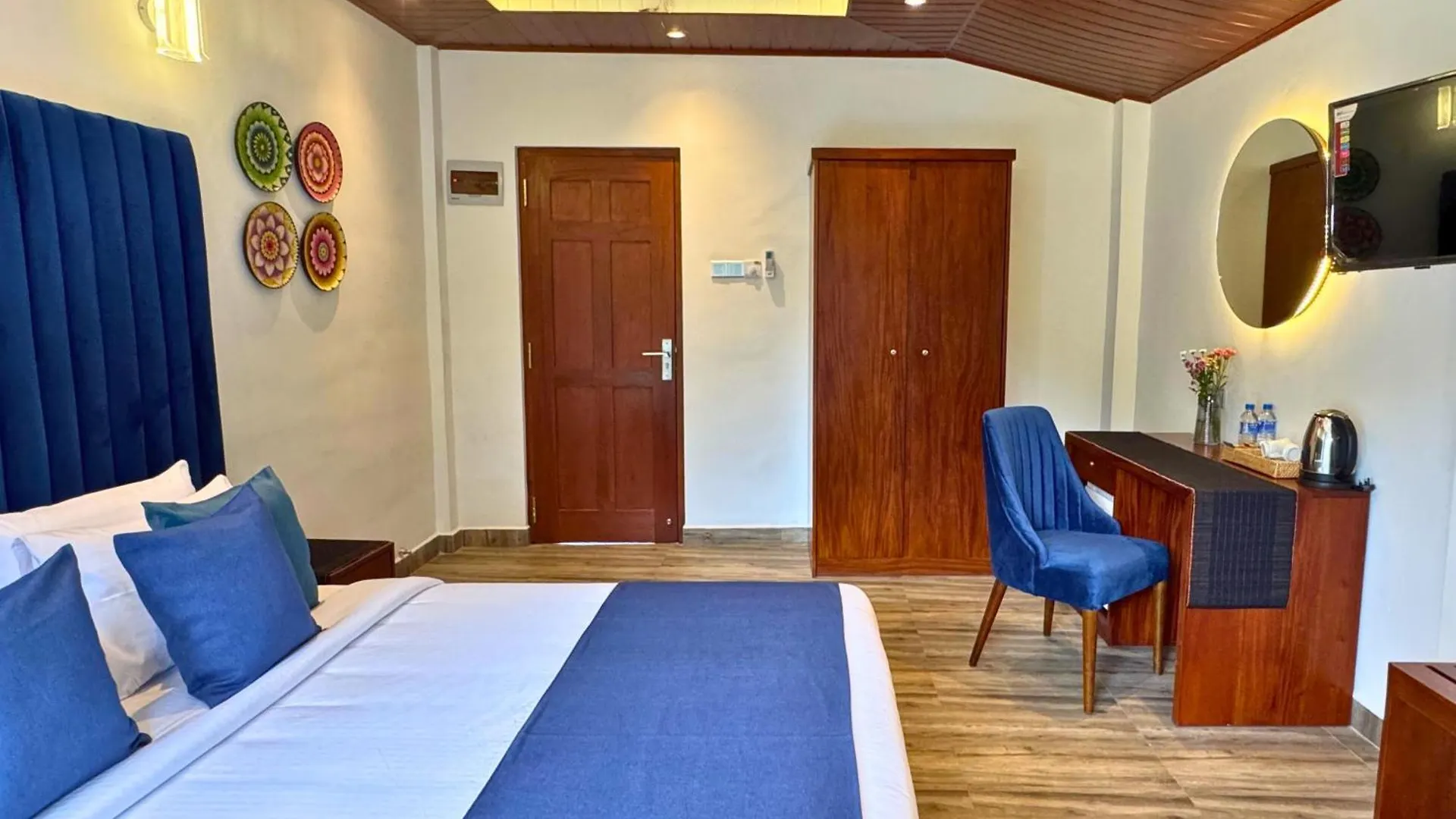 Queens Mount Kandy Inn