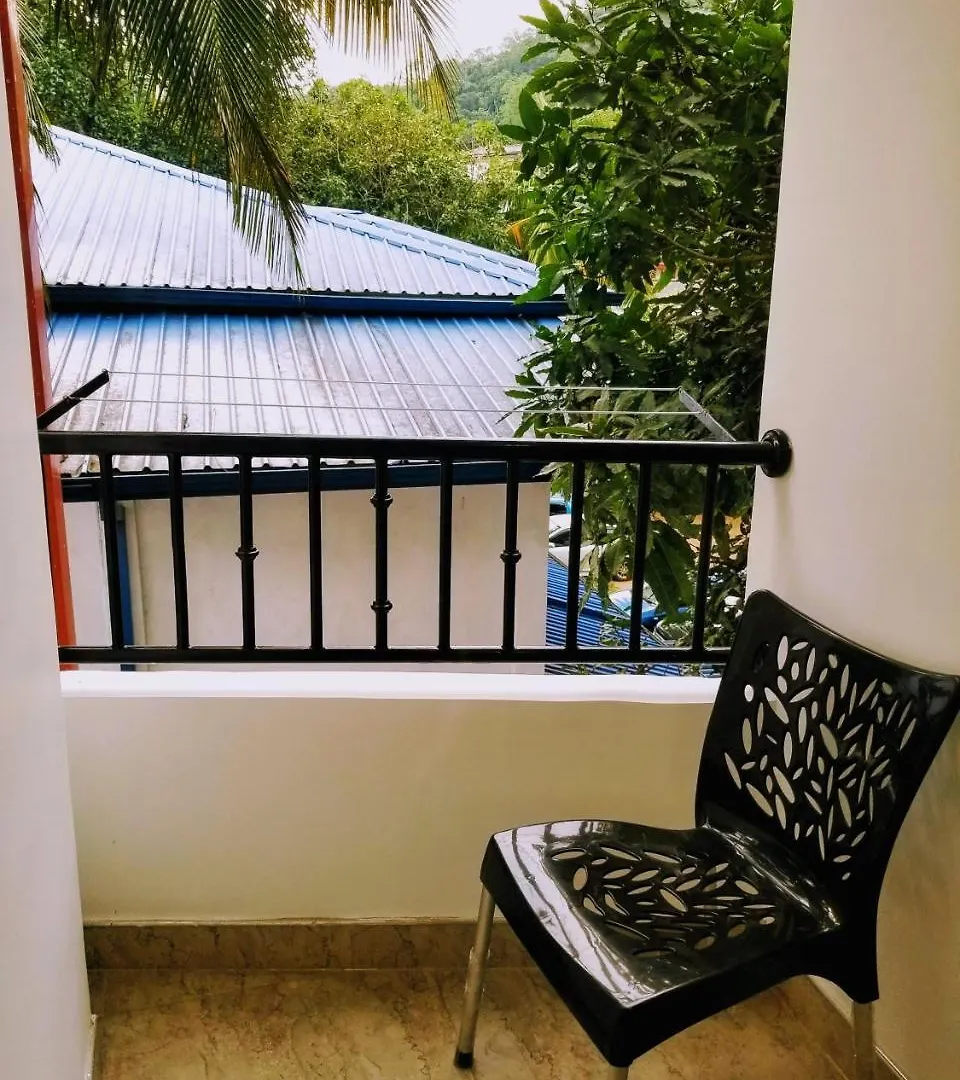 Queens Mount Kandy