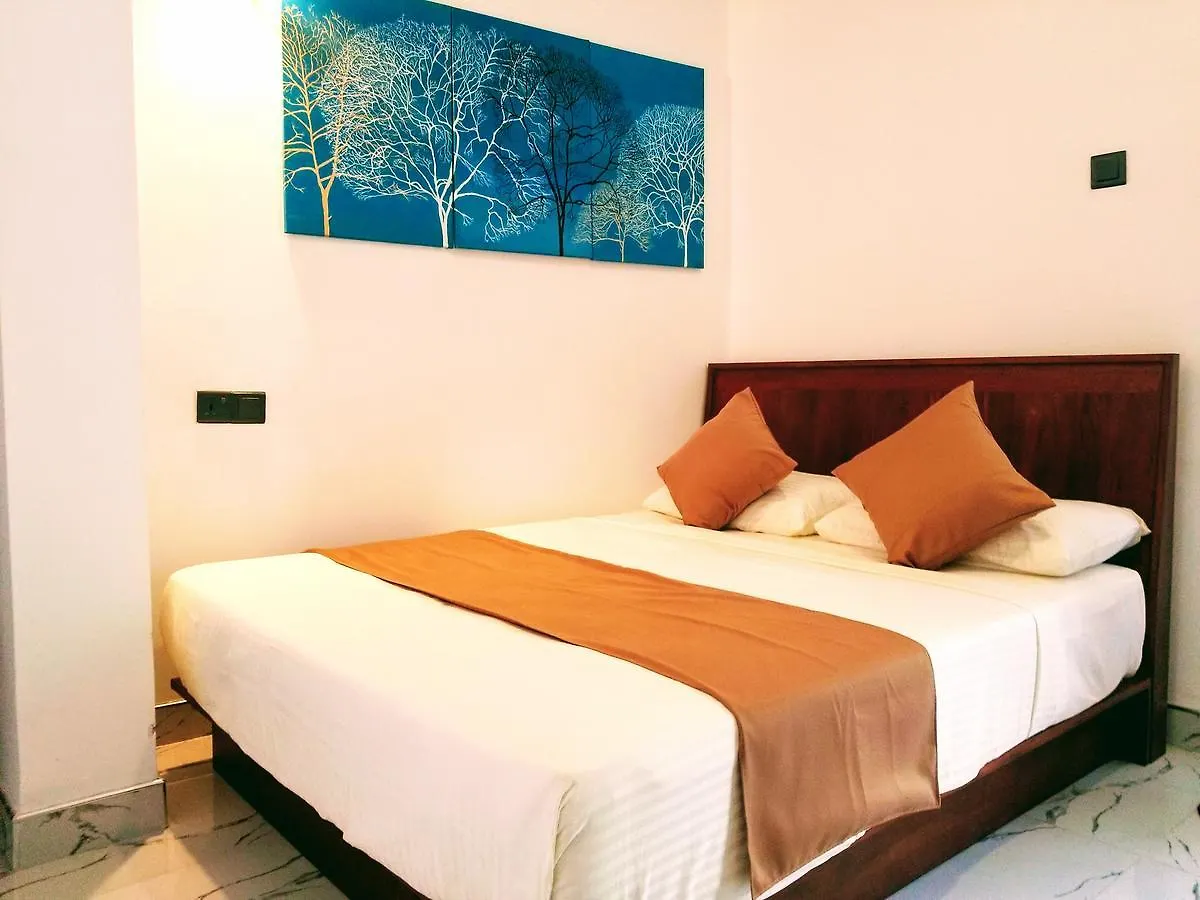 *** Estalagem Queens Mount Kandy Sri Lanca